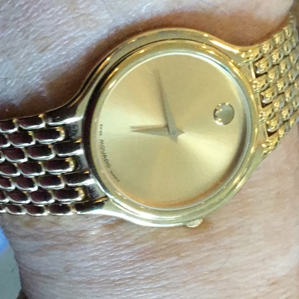 Movado mens watch brand new battery 🔋 👌 - Picture 3 of 16